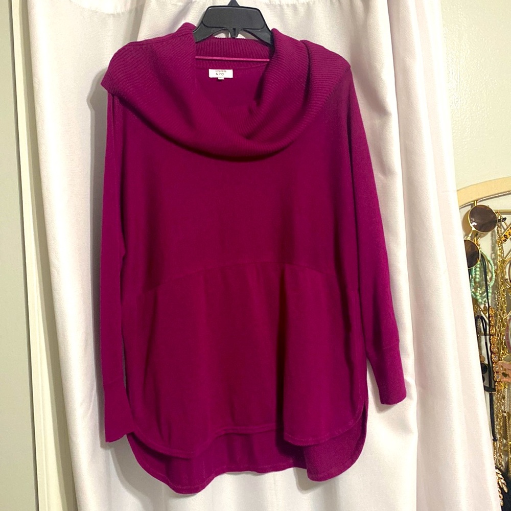 Crown & Ivy Cowl Neck Sweater Size L